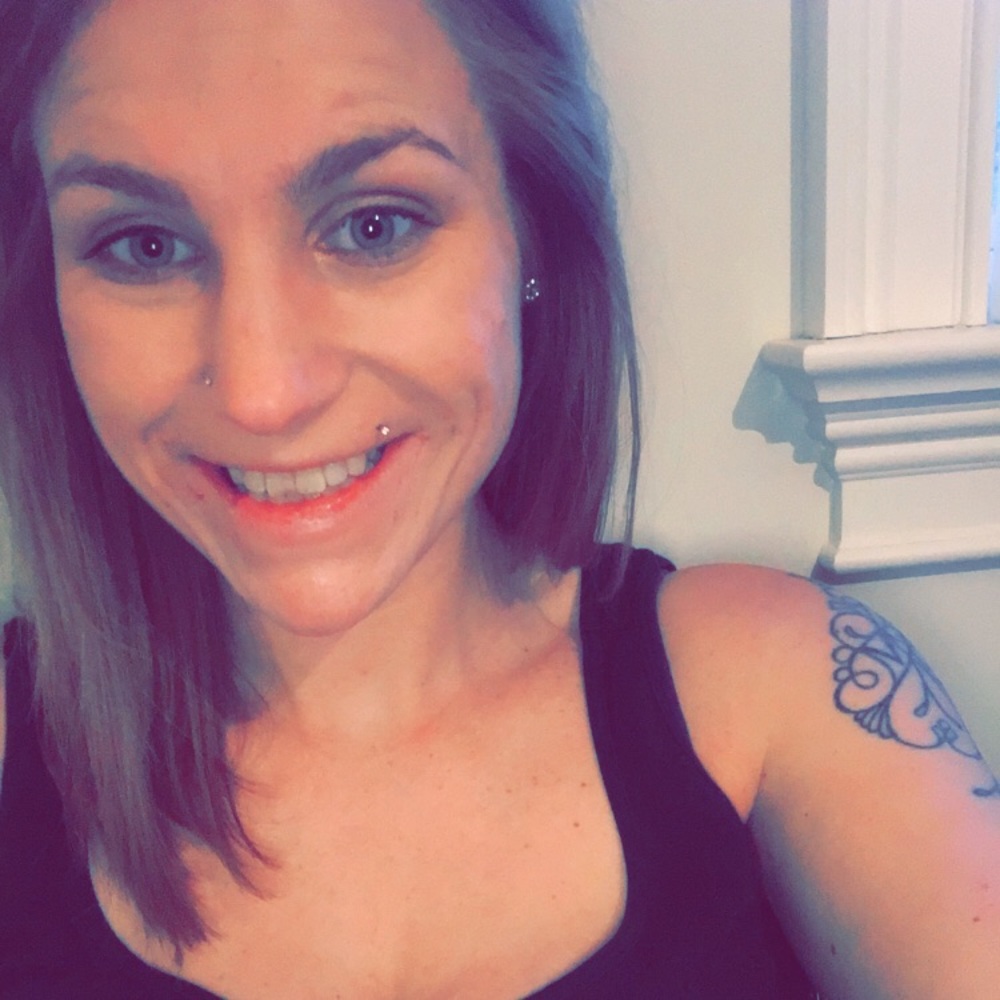 Meet your Posher, Melissa